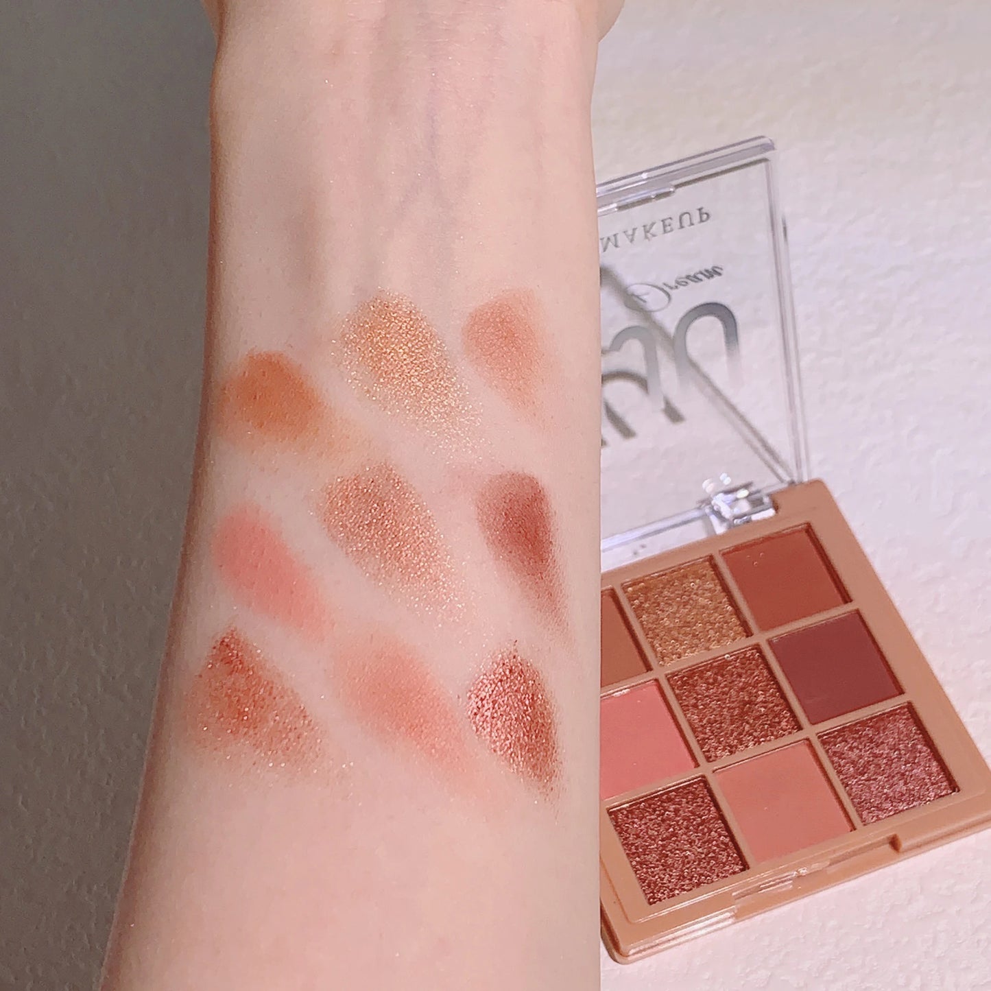 JUJU DREAM Warm Winter Brown Shadow 9 Colors Eyeshadow Matte Pearlescent Brightening Atmosphere Korean Series