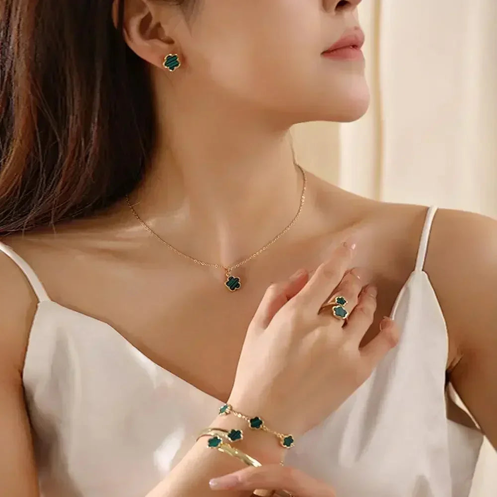5Pcs Lucky Five-petal Flower Clover Earrings Necklace Ring Bracelet Five-piece for Woman Fashionable Accessories Party Jewelry