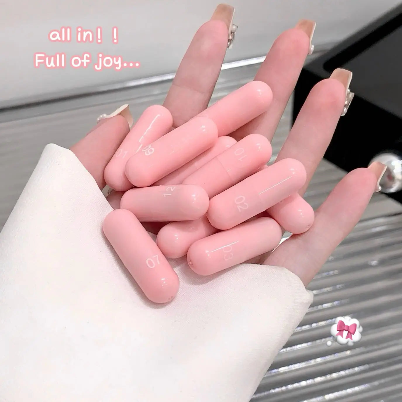 12-Color Pink Lip and Cheek Dual-Use Capsule Lipstick Set Long-Lasting, Color-Retaining, Waterproof  makeup