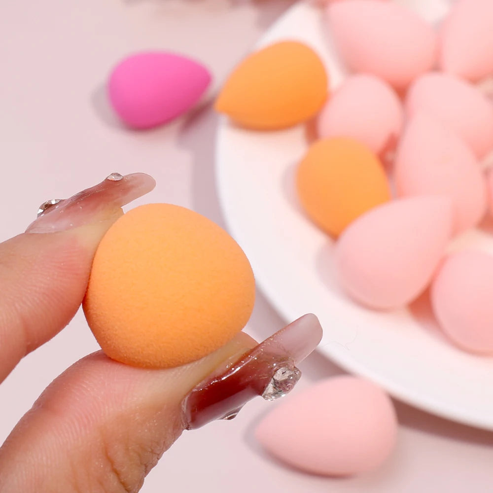 100pcs Cosmetic Puff for Blending Foundation Powder Mini Makeup Sponge Dry Wet Use Face Puffs Powder Eggs Gourd Water Drop Tool