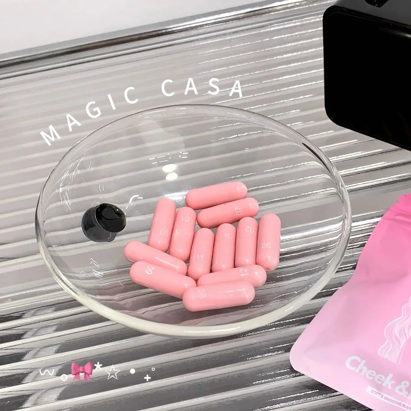 12-Color Pink Lip and Cheek Dual-Use Capsule Lipstick Set Long-Lasting, Color-Retaining, Waterproof  makeup