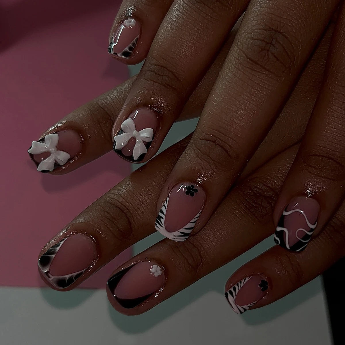 24pcs Press on Nails Short Almond Bowknot Black Press on Nails White Pearl Sweet French Tip Press on Nails Cute Nail Artificial