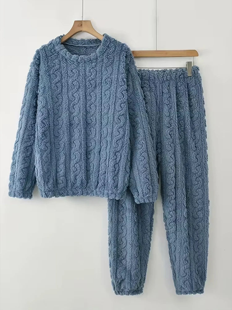 Thickened Warm Sleepwear for Women Flannel Suit with Fleece Lining Ladies Pajamas Sets Homewear Nightwear Warm Long-Sleeve Pants
