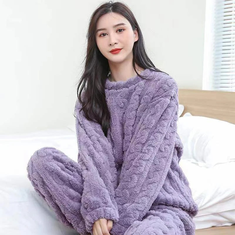 Thickened Warm Sleepwear for Women Flannel Suit with Fleece Lining Ladies Pajamas Sets Homewear Nightwear Warm Long-Sleeve Pants