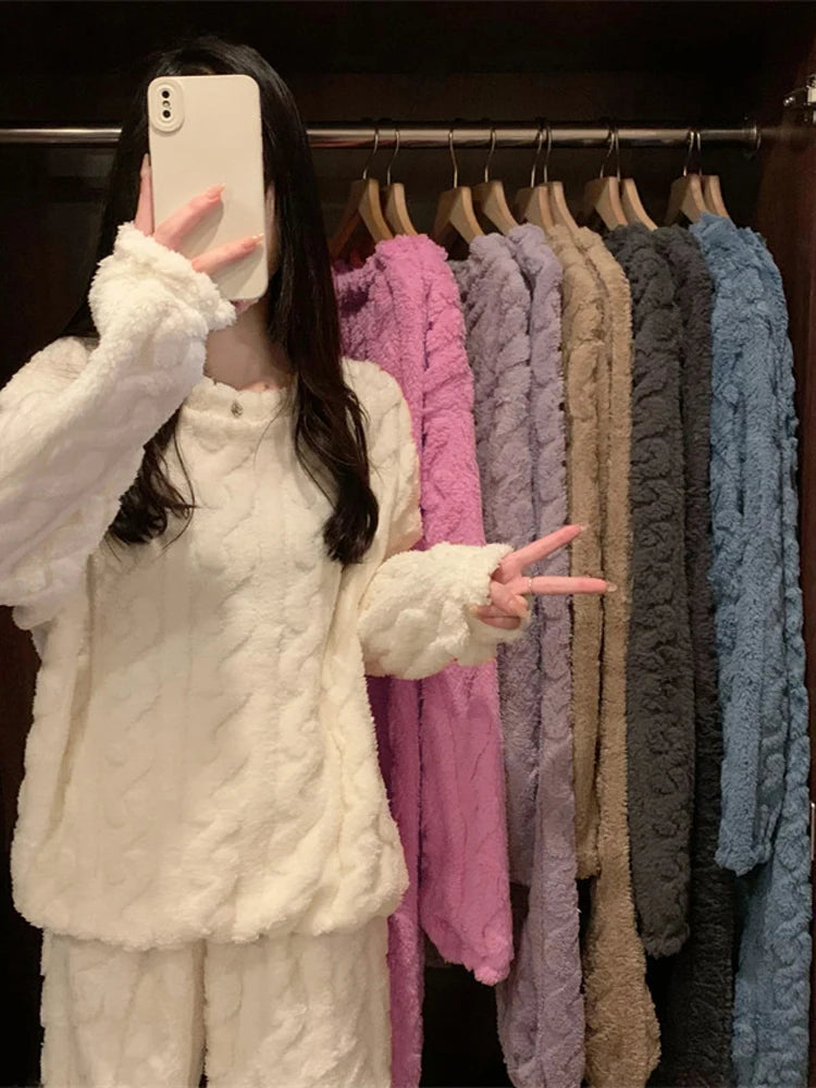 Thickened Warm Sleepwear for Women Flannel Suit with Fleece Lining Ladies Pajamas Sets Homewear Nightwear Warm Long-Sleeve Pants