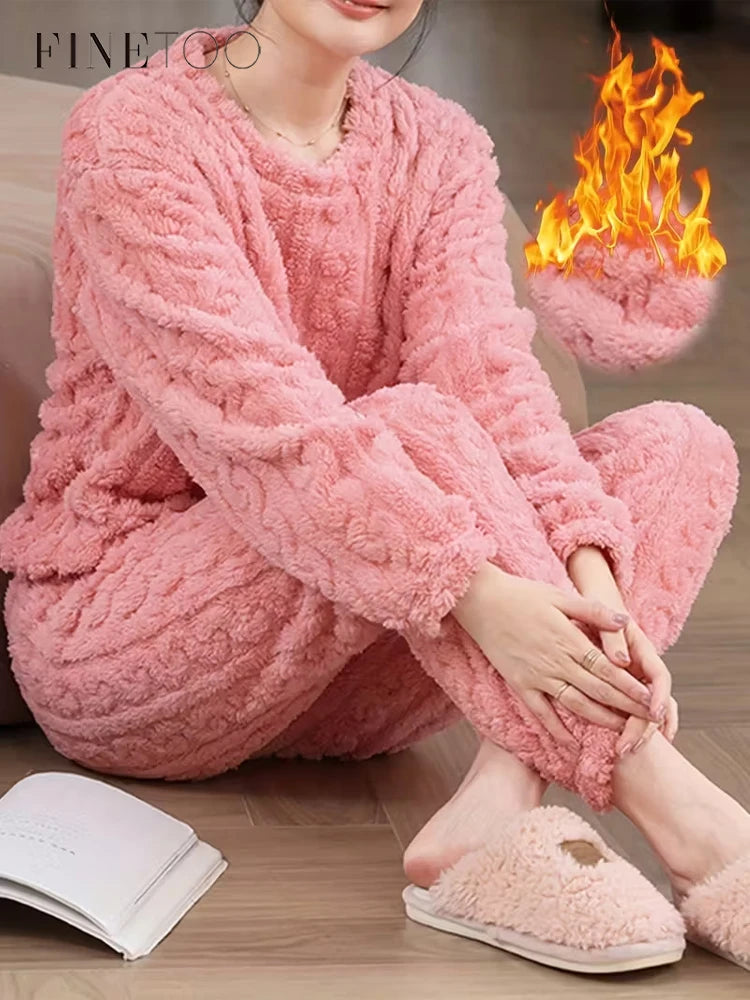Thickened Warm Sleepwear for Women Flannel Suit with Fleece Lining Ladies Pajamas Sets Homewear Nightwear Warm Long-Sleeve Pants