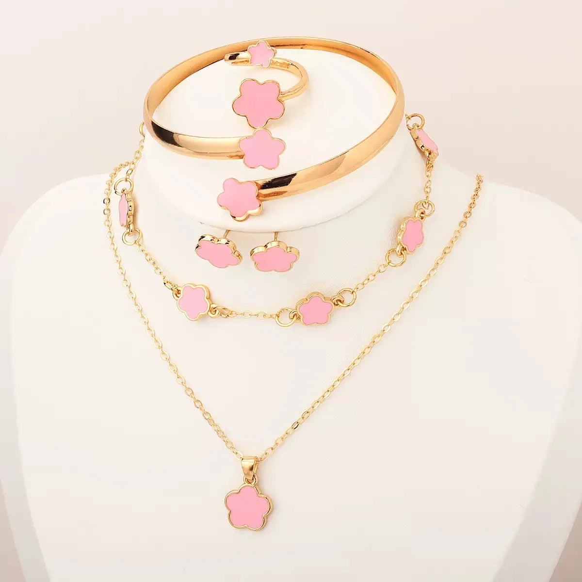 5Pcs Lucky Five-petal Flower Clover Earrings Necklace Ring Bracelet Five-piece for Woman Fashionable Accessories Party Jewelry